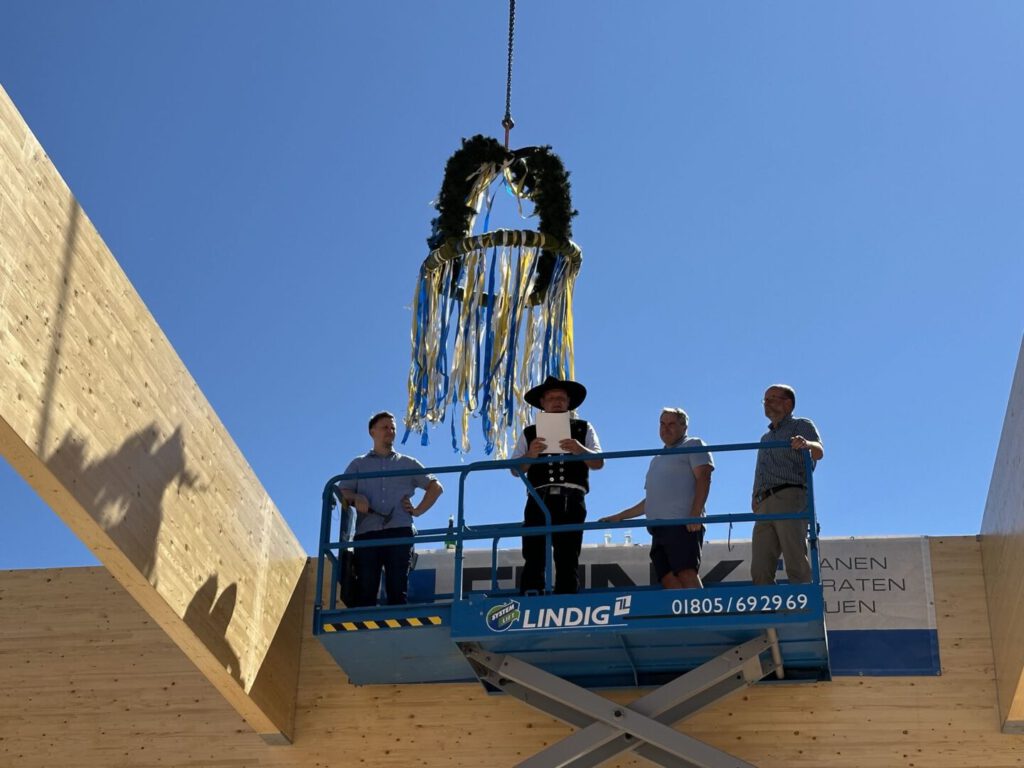 Richtfest für neuen EDEKA-Markt in Oberweißbach